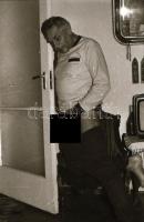 25 db amatőr erotikus és szex negatív, 3,5×3,5 cm