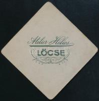 cca 1900-1910 Fiatal hölgy virágokkal díszített ruhában, keményhátú fotó a lőcsei (Levoča) Helios mű...