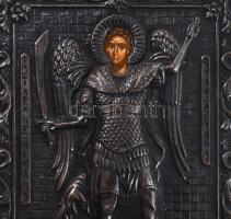 Ikon. Szent Mihály Arkangyal. Ezüst (Ag) okláddal borítva, jelzett. Hátoldalán etikett tanúsítja, ho...