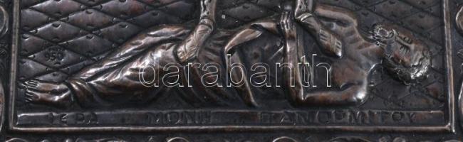 Ikon. Szent Mihály Arkangyal. Ezüst (Ag) okláddal borítva, jelzett. Hátoldalán etikett tanúsítja, ho...