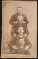 cca 1890 Négy férfi humoros fotója, vizitkártya Kurzweil Frigyes (Budapest és Balatonfüred) műterméből, körbevágva, 10x6 cm