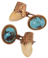 Arany (Au) fülbevaló pár, jelzett, 14k, szarvasfog berakással, később hozzátoldott türkiz berakásos elemmel, bruttó 10,3g