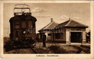 1939 Erdőkertes (Erdőkertes), Vasútállomás, vonat, mozdony. Készítette Fekete fényképész. Kiadja Rákóczi Jánosné (EK)