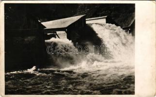 1943 Kőrösmező, Körösmező, Jaszinya, Jasina, Yasinia (Máramaros); Apsineci gát, vízduzzasztó. Csicsor József kiadása / dam (EK)