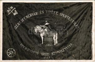 Székesfehérvár, Székesfehérvár és Vidéke Ipartestület, Kocsigyártó Ipari Szakosztálya 1947. zászló. ...