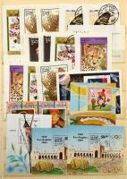 Motívum bélyegek az egész világból valamint vegyes országok 17 db berakóban ebből 8 db A/4, a többi ...