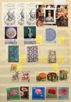 Motívum bélyegek az egész világból valamint vegyes országok 17 db berakóban ebből 8 db A/4, a többi ...