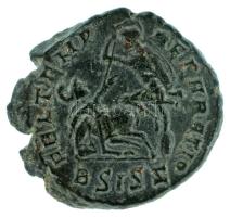 Római Birodalom 348-350 / II. Constantius / Siscia / Follis bronz (3,36g) T:XF,VF
Roman Empire 348-...
