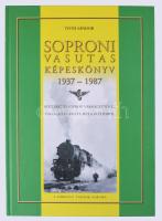 Tóth Sándor: Soproni vasutas képeskönyv 1937-1987. Közlekedés Sopron vármegyében II. Válogatás Finta Béla fotóiból. Sopron, 2008. Kiadói kartonált kötés, jó állapotban.