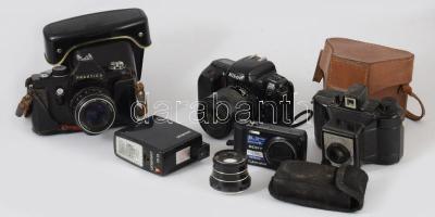 VEgyes kamerák, javítandók. Pentacon Praktica L fényképezőgép, Carl Zeiss Jena Tessar 50mm f/2.8 objektívvel, eredeti tokjával. + Nikon F50, Indusztár 61 objektív Pajtás fényképezőgép