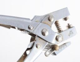 Plombáló fogó 17 cm