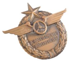 Balesetmentes közlekedésért réz jelvény, felszerelhető, 8×10 cm