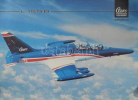 5 db plakát: 2008 Első Nemzeti Vágta plakátja, lapszéli apró szakadással + 2002 Országgyűlési válasz...