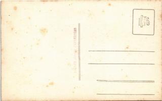 Jászladány, vasútállomás vasutasokkal. Bognár József fényképész. photo