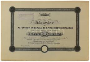 1917. Budapest "Otthon Ingatlan és Építő Részvénytársaság" részvénye 1000K-ról, "Az 1926. április hó 30-án megtartott VIII. évi rendes közgyűlés határozata értelmében 1 darab részvény névértéke 240 aranypengőben állapittatott meg" felülbélyegzéssel, szárazpecséttel és szelvényekkel alacsony "0005" sorszámmal T:AU-XF