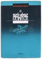 Sztanyiszlavszkij: A színész munkája. I. és II. rész. Bp., 1988, Gondolat. Kiadói kartonált kötés, papír védőborítóval, kopottas állapotban.
