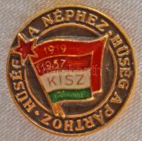 1970. "KISZ - Hűség a Néphez Hűség a Párthoz" műgyantás kitüntetés mellszalagon, miniatűrr...