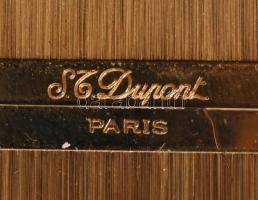 St, Dupont aranyozott öngyújtó, szálcsiszolt felülettel, jelzett, sorszámozott 65x32mm. Hozzá Limoge...