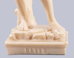 Műgyanta Dávid szobor, m: 21,5 cm