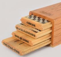 Játék panel, benne 4 klf kihúzható játéktáblával, 16x10 cm