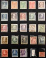 Berlin Tartalmas gyűjtemények, gyűjteményrészek, több példányos előrendezők 2 nagy albumban + 4 A4-e...