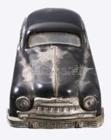 VEB Spielwaren Werk Patent-lineol 510 lemezautó, kulcs nélkül, cca 1950, jó állapotban, h: 24 cm