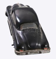 VEB Spielwaren Werk Patent-lineol 510 lemezautó, kulcs nélkül, cca 1950, jó állapotban, h: 24 cm