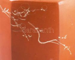 cca 1950 Kínai teás kanna. Jelzett, oldalán a készítő szignójával, illetve datálással, hibátlan, m: ...