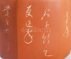 cca 1950 Kínai teás kanna. Jelzett, oldalán a készítő szignójával, illetve datálással, hibátlan, m: ...