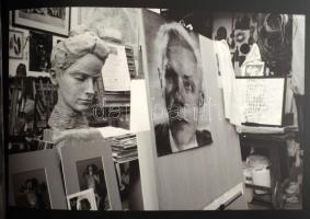 Expositio I. Borsos Mihály fotográfiái. Művészek, műtermek, művek. 2006, Vince Kiadó. Kiadói papírkö...