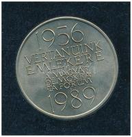 Csíkszentmihályi Róbert (1940-2021) 1989. "1956-1989 Vértanúink emlékére" MDF alpakka emlékérem eredeti műbőr tokban, tanúsítvánnyal (42,5mm) T:BU