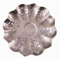 5 db klf ezüstözött tálka, áttört, régi darabokkal 12-32 cm ig