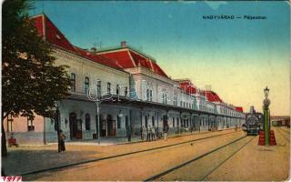 1917 Nagyvárad, Oradea; Pályaudvar, vasútállomás, gőzmozdony, vonat. Vasúti levelezőlapárusítás / railway station, locomotive, train (kopott sarkak / worn corners)