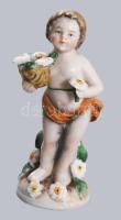 3 db kis porcelán figura, közötte jelzett, lány szoknyáján sérülések 6-10 cm