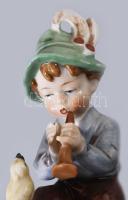 Wagner &amp; Apel Bertram madárnak fuvolázó fiú. Jelzett, kézzel festett, hibátlan, m: 12,5 cm