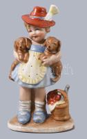 Wagner &amp; Apel Bertram piknikező lány vizslákkal. Jelzett, kézzel festett, hibátlan, m: 13 cm