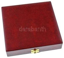 Kampfl József (1938-2020) 1992. "PRO SANITATE" egyoldalas bronz emlékérem eredeti tokban (...