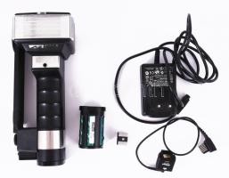 Metz Mecablitz 45 CL-4 vaku, töltővel