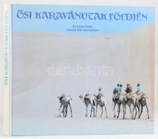 Korniss Péter: Ősi karavánutak földjén. Utazás Dél-Jemenben. Szurovy Géza bevezetőjével. Bp., 1985., Képzőművészeti Kiadó. Gazdag képanyaggal illusztrált. Kiadói kartonált papírkötés.
