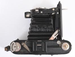 Gauthier Pronto kamera Laack Pololyt f:4,5, F 10,5 objektívvel. Közepes állapotban