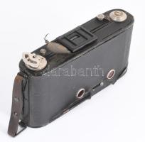 Gauthier Pronto kamera Laack Pololyt f:4,5, F 10,5 objektívvel. Közepes állapotban