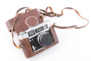 FED 4 szovjet fényképezőgép, tokjában, nem működik