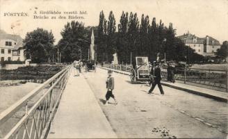 Pöstyén bridge with carriages