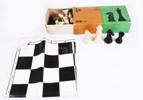 Teljes sakk figura készlet dobozában + összehajtható sakktábla