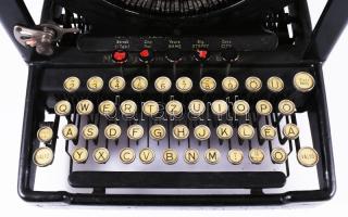 cca 1921 Remington Standard No.10 írógép. Made at Iliin, New York,, USA. Magyar billentyűzettel, ill...