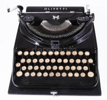 cca 1932-1940 Olivetti "Ico" olasz írógép. Designer: Riccardo Levi. Korának megfelelő állapotban, 30x28 cm