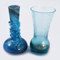 6 darab régi üveg kiöntő, váza, jó darabokkal, közte sérüléssel, m: 9 cm alatt