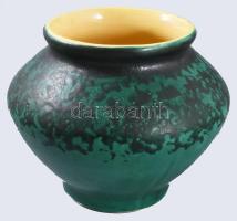Zöld iparművész váza, hibátlan, m: 12 cm