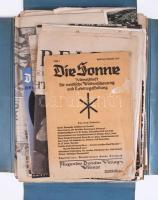 cca 1930-1945 Német nyelvű újságok, kiadványok, újságkivágások gyűjteménye, közte a Die Sonne c. folyóirat egy száma, a berlini olimpiával és a II. világháborúval foglalkozó újságok, stb., összesen kb. 40 db, vegyes állapotban