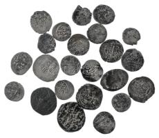 Vegyes 23db-os Ag érmetétel, többségében arab, közte egy kurd Ag érme, ~12-15. század T:vegyes 23pcs Ag coin lot, mostly arabic, within one Kurd Ag coin ~12-15th century C:mixed